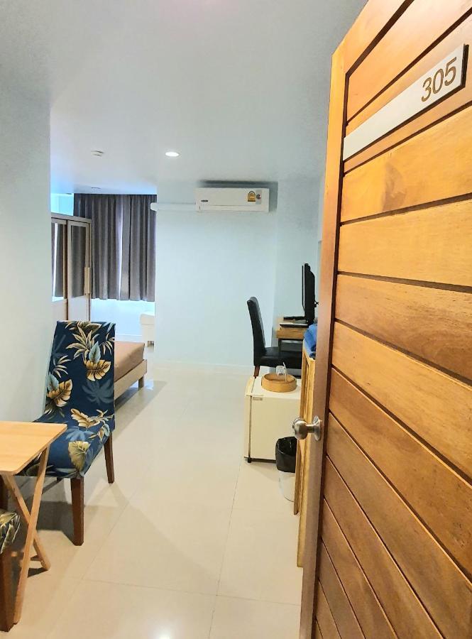 Limburi Hometel Phuket Exterior photo