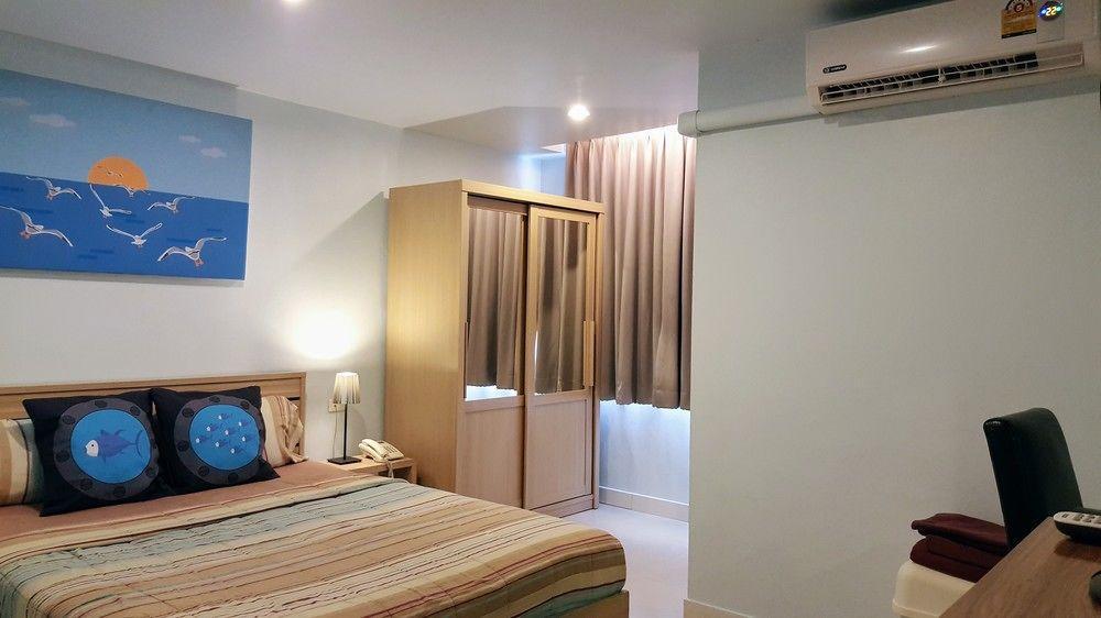 Limburi Hometel Phuket Exterior photo