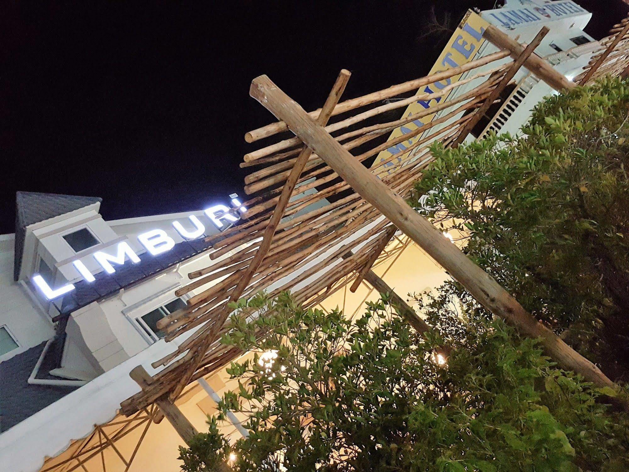 Limburi Hometel Phuket Exterior photo