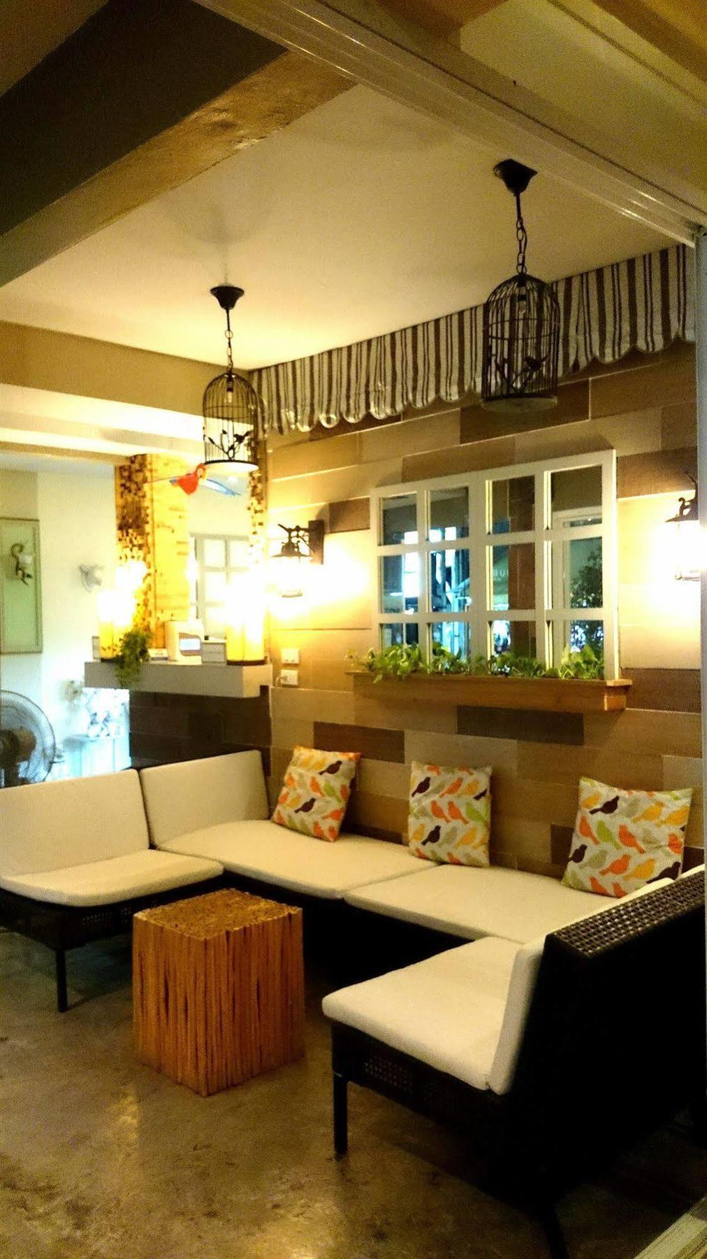 Limburi Hometel Phuket Exterior photo